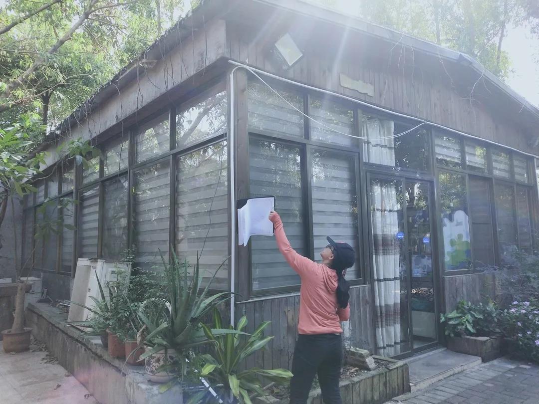 邹秋娜：：：繁琐之中寻快乐，，，细微之处见精神