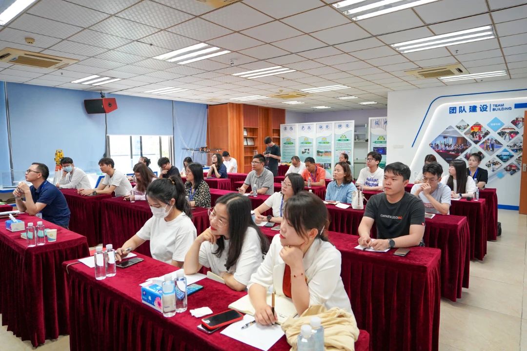 EMC易倍集团引领AI风潮，，全员学习共创开展